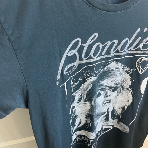 nwot LETLUV anthropologie blondie t shirt medium glitter accents so good! - Picture 7 of 8